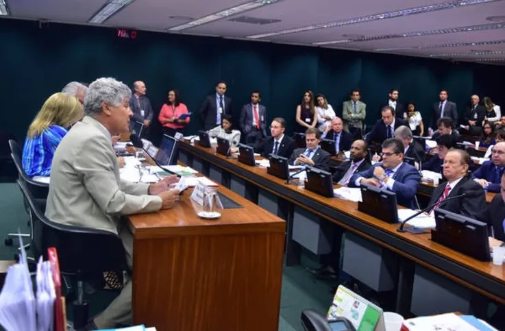 Imagem ilustrativa da imagem Contra Cunha