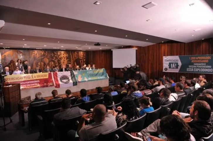 Imagem ilustrativa da imagem Terceirização do sistema prisional