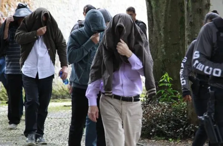 Imagem ilustrativa da imagem Operação prende mais de 40 auditores fiscais no PR