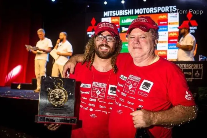 Imagem ilustrativa da imagem Apucaranenses são campeões da Mitsubishi Motorsports  