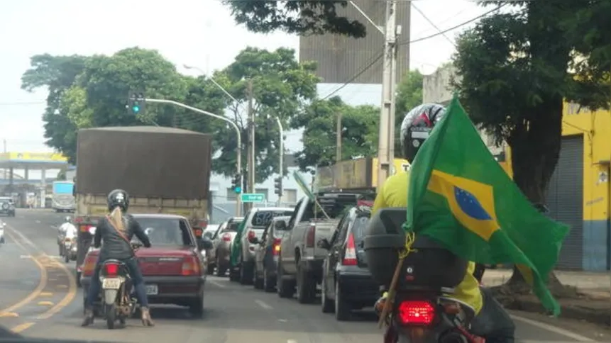 Imagem ilustrativa da imagem Grupos retomam protestos em Apucarana