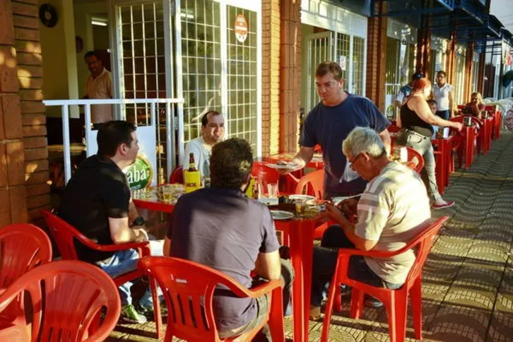 Imagem ilustrativa da imagem Setor de alimentação reage graças ao efeito fim de ano