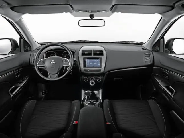 Imagem ilustrativa da imagem ASX Outdoor chega ao mercado com vocação aventureira 