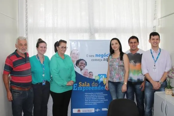 Imagem ilustrativa da imagem Jardim Alegre também conta com Sala do Empreendedor