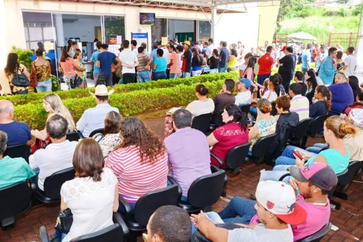 Imagem ilustrativa da imagem Biometria lota o cartório eleitoral 