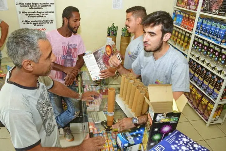 Imagem ilustrativa da imagem Fogos de artifícios exigem cuidados