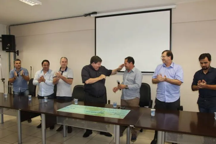 Imagem ilustrativa da imagem Câmara devolve R$ 1,5 milhão ao Executivo em Arapongas