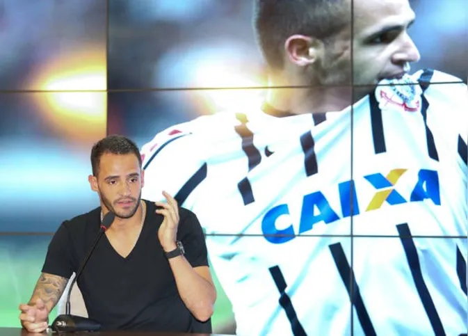 Imagem ilustrativa da imagem Time chinês confirma Renato Augusto e também quer Ralf