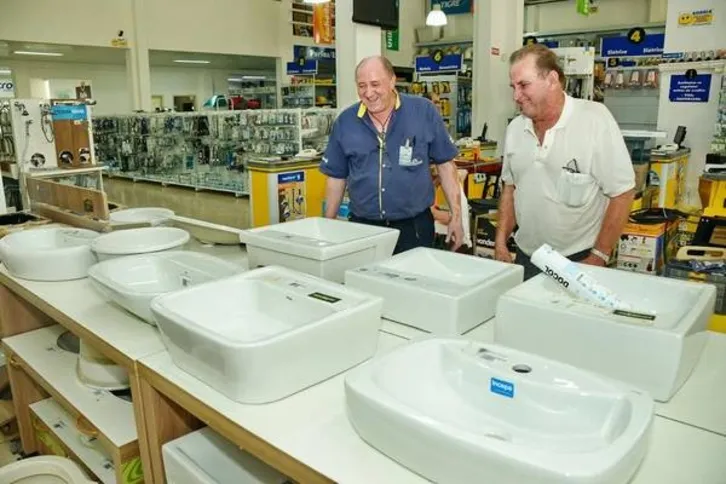 Imagem ilustrativa da imagem Comercial Ivaiporã lança campanha de prêmios no PR