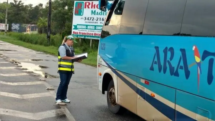 Imagem ilustrativa da imagem Arapongas 'humaniza' transporte escolar 