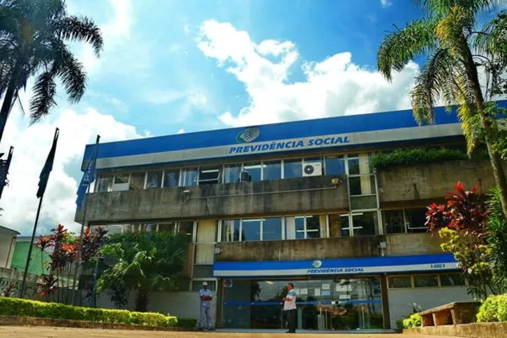 Imagem ilustrativa da imagem Pedido de aposentadoria tem fila de espera de quase 3 meses