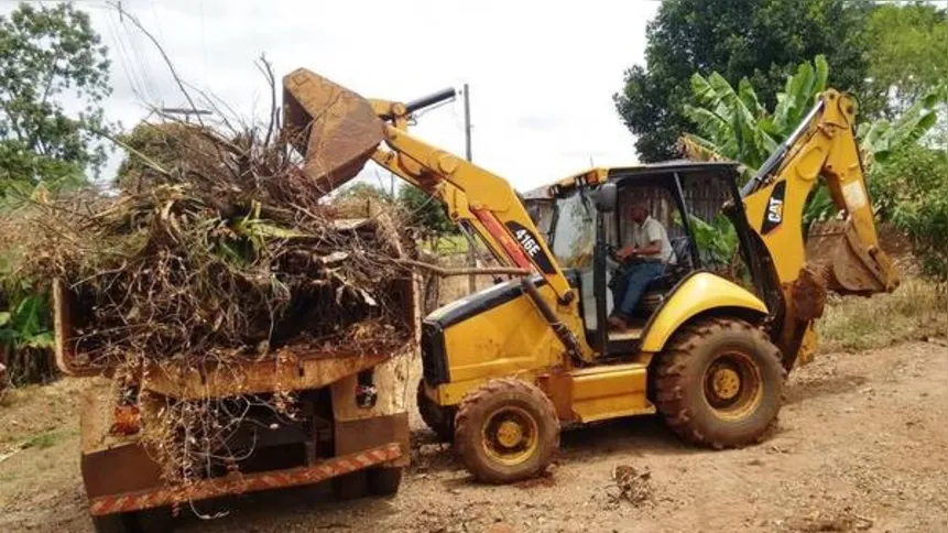 Imagem ilustrativa da imagem Colaboradores recebem homenagem pelo Dia do Boné