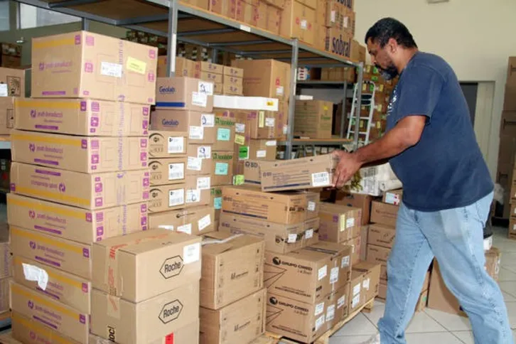 Imagem ilustrativa da imagem Prefeitura determina compra de medicamentos em laboratórios públicos