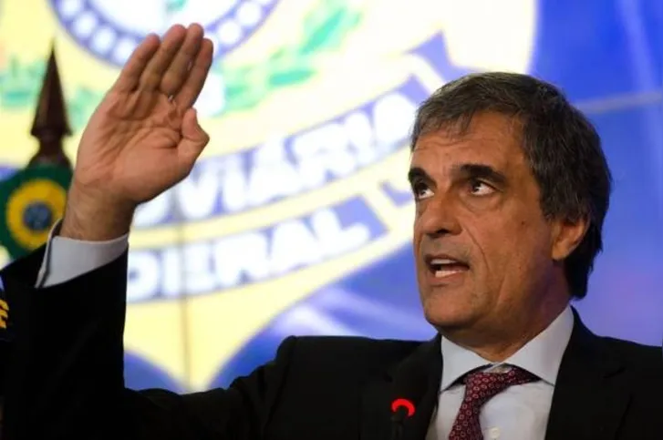 Imagem ilustrativa da imagem Cardozo não vê ilegalidade em campanha