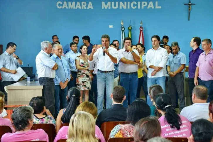 Imagem ilustrativa da imagem Richa diz que ajuste fiscal garante recursos no Paraná