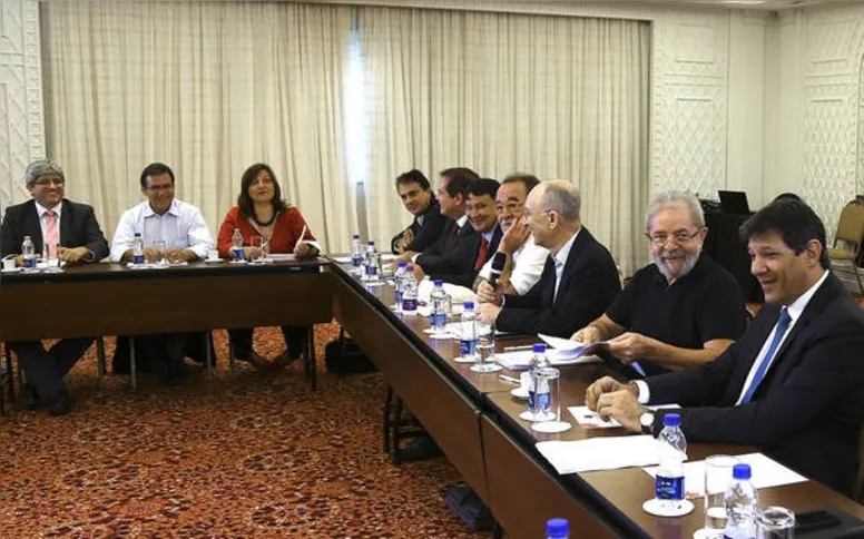 Imagem ilustrativa da imagem PT evita falar na defesa de Lula