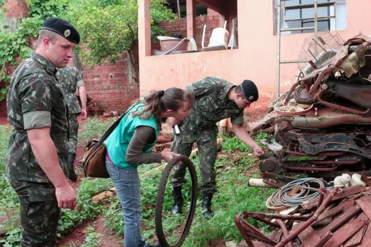 Imagem ilustrativa da imagem  Mutirão elimina criadouros do Aedes em Apucarana