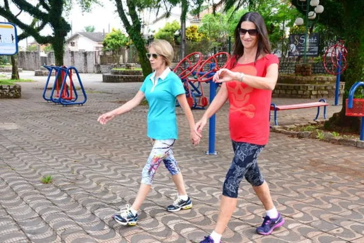 Imagem ilustrativa da imagem  Horário de verão chega ao fim à meia-noite de hoje