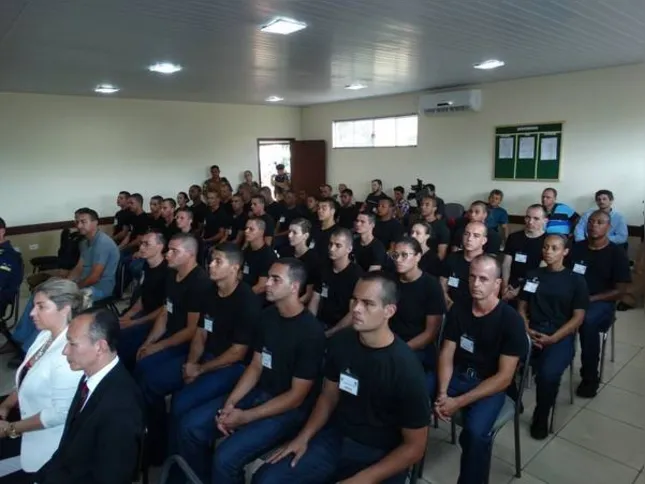 Imagem ilustrativa da imagem PM inicia treinamento em Arapongas