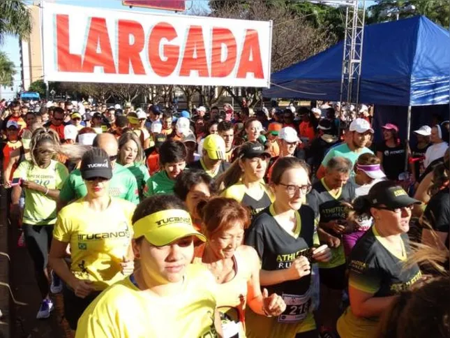 Imagem ilustrativa da imagem Corrida solidária mobiliza 600 atletas em Arapongas