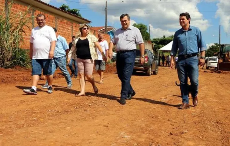 Imagem ilustrativa da imagem Prefeitura vai pavimentar trecho da Rua Rio Jacaré