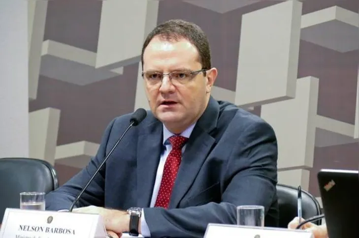 Imagem ilustrativa da imagem Plano de demissões na pauta do governo
