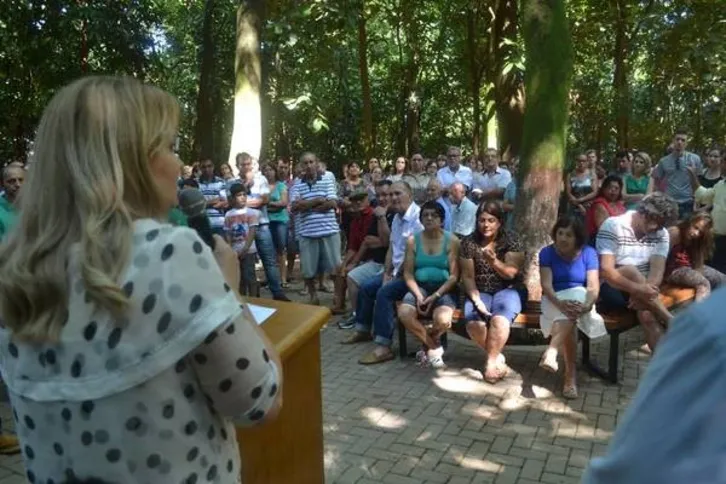 Imagem ilustrativa da imagem Prefeitura de São Pedro entrega reforma do bosque