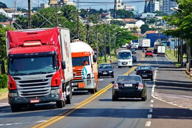 Imagem ilustrativa da imagem Queda na inadimplência faz repasse de IPVA subir até 8,5%