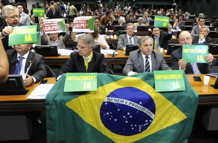 Imagem ilustrativa da imagem Comissão da Câmara vota impeachment nesta segunda
