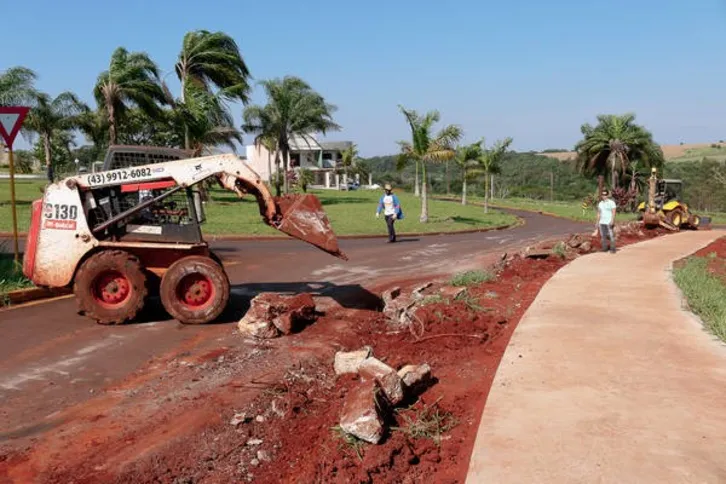 Imagem ilustrativa da imagem Obras complementam pista do Jaboti
