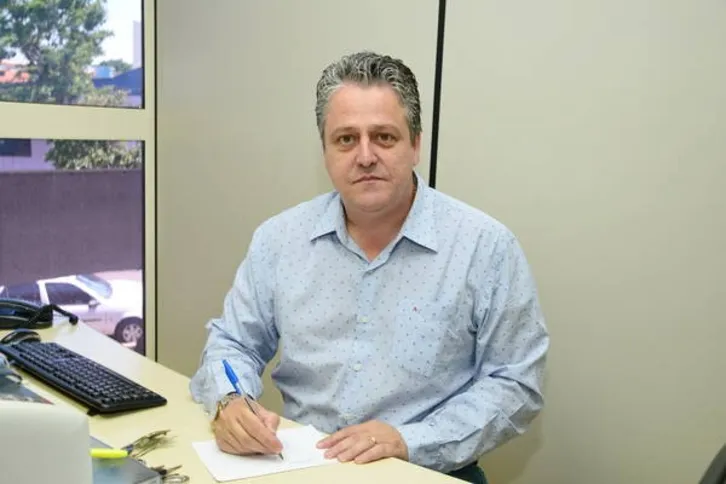 Imagem ilustrativa da imagem Petrônio desiste do PMDB e ingressa no PSD