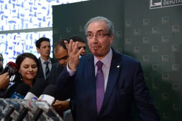 Imagem ilustrativa da imagem Cunha mantém votação para as 14 horas 