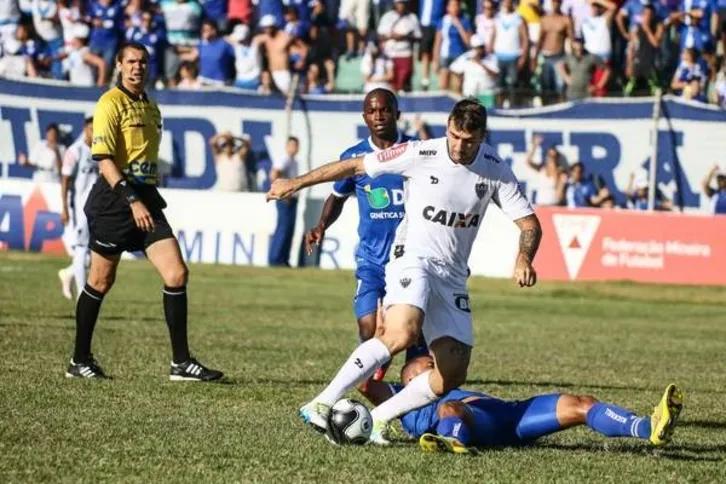 Imagem ilustrativa da imagem Atlético arranca empate da URT