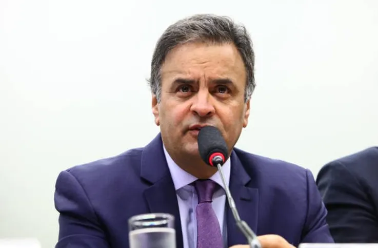 Imagem ilustrativa da imagem Aécio diz que luta não acabou