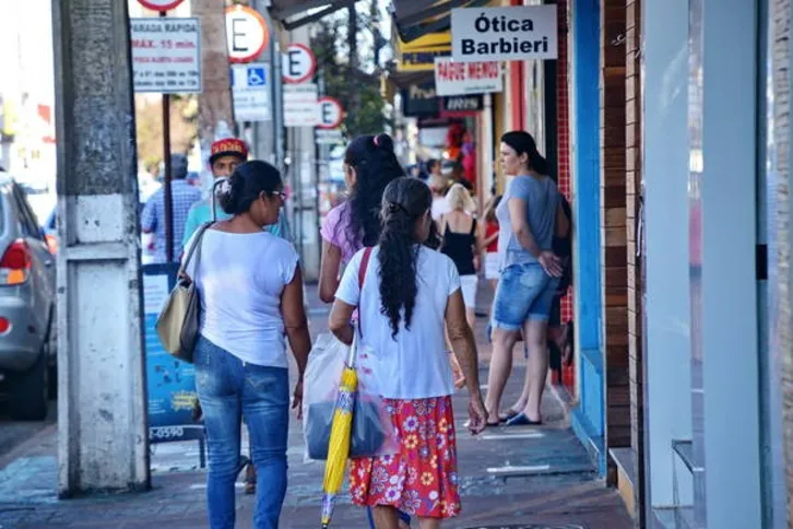 Imagem ilustrativa da imagem  Dívidas em atraso atingem 19,3 mil araponguenses