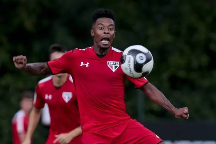 Imagem ilustrativa da imagem São Paulo faz decisão com o Strongest para ir às oitavas