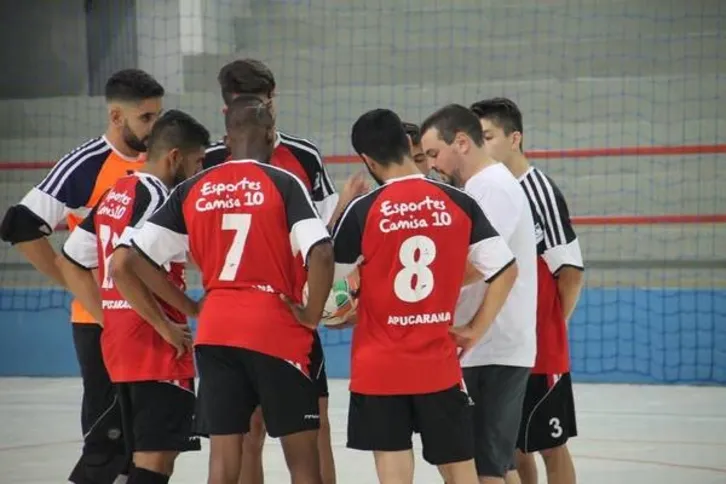 Imagem ilustrativa da imagem Apucarana recebe o Pato Branco no Lagoão