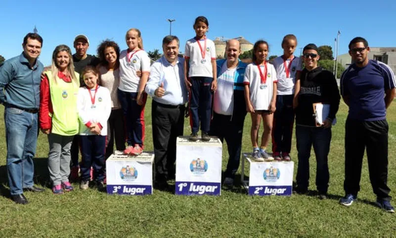 Imagem ilustrativa da imagem Festival de Atletismo reúne 500 competidores no Lagoão 