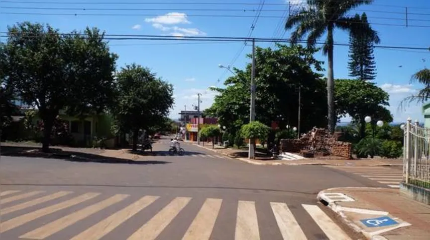 Imagem ilustrativa da imagem Richa abre programação de aniversário de Lidianópolis