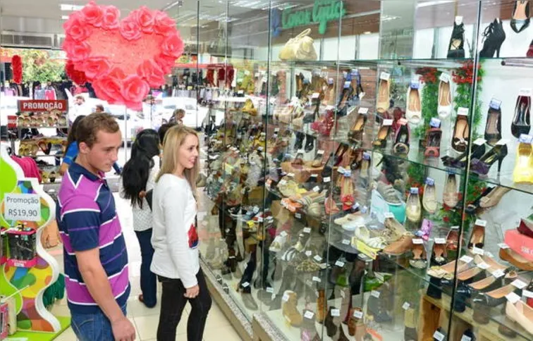 Imagem ilustrativa da imagem Lojistas apostam em vendas 10% maiores