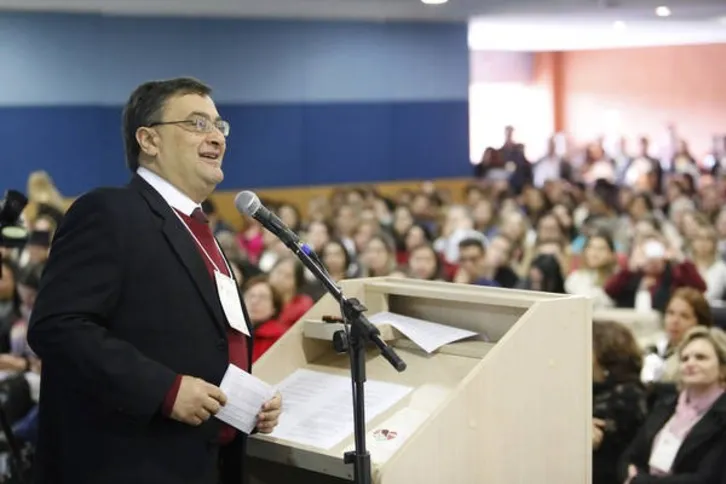 Imagem ilustrativa da imagem Estado vai investir R$ 119 mi na Rede Mãe Paranaense em 2016