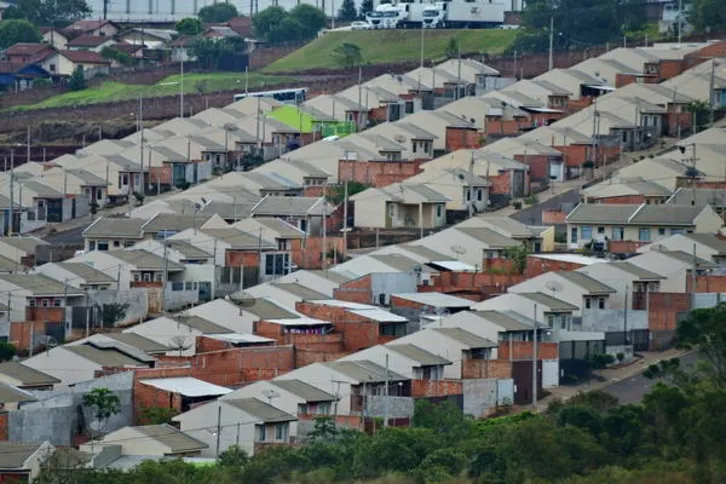 Imagem ilustrativa da imagem Dúvidas sobre ‘Minha Casa’ deixam mercado apreensivo
