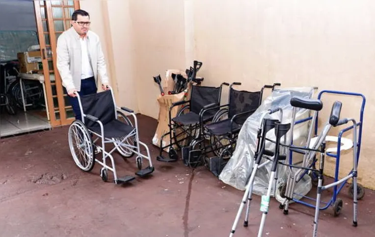 Imagem ilustrativa da imagem Banco de cadeiras de roda auxilia carentes