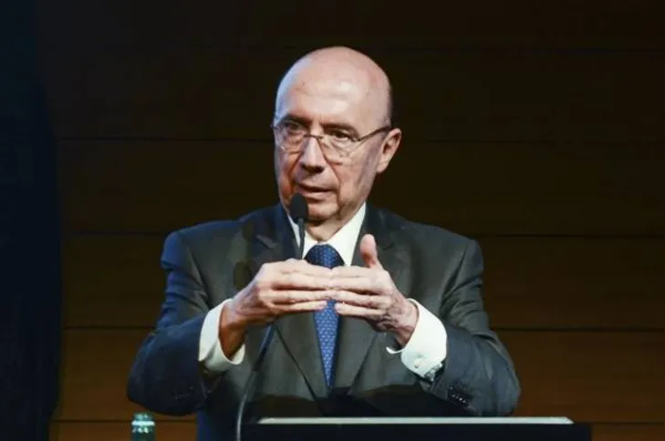 Imagem ilustrativa da imagem Meirelles cobra aprovação de medidas fiscais