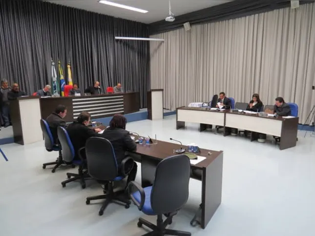 Imagem ilustrativa da imagem Câmara aprova contas de 2013 de Beto Preto