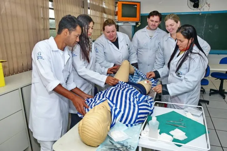 Imagem ilustrativa da imagem Cursos técnicos são ofertados em 15 colégios da região