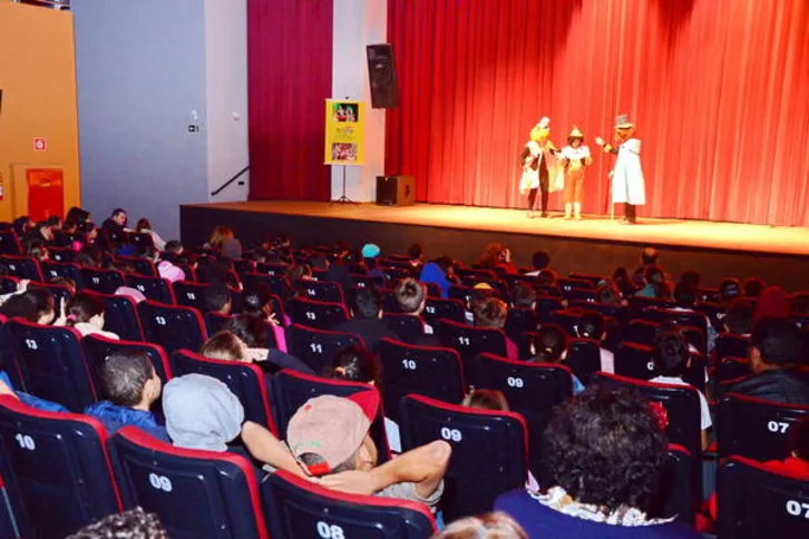 Imagem ilustrativa da imagem Festar garante um mês de intensa programação cultural