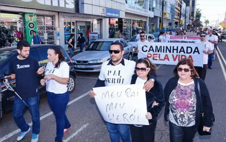 Imagem ilustrativa da imagem Arapongas sai às ruas contra a violência