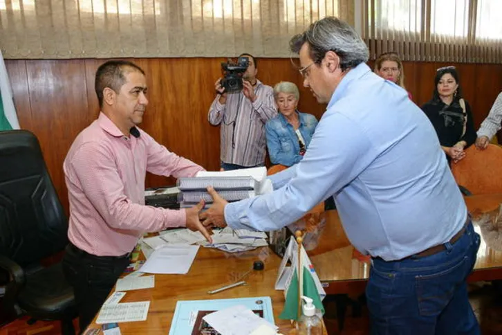 Imagem ilustrativa da imagem Câmara de Apucarana recebe projeto que reduz subsídios