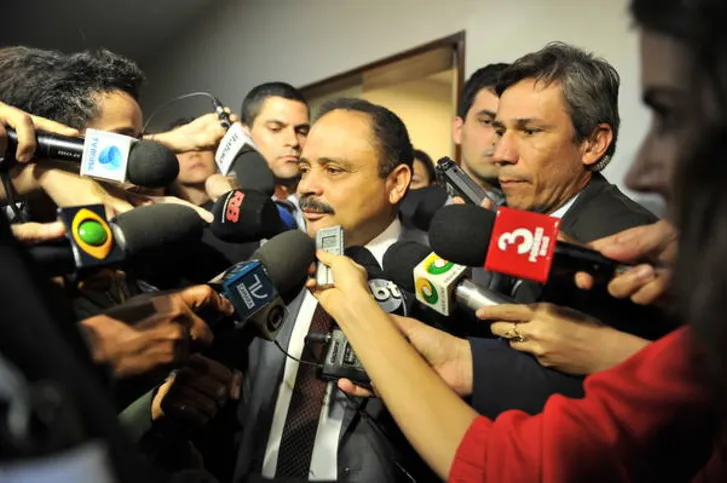 Imagem ilustrativa da imagem Deputados federais elegem novo presidente amanhã